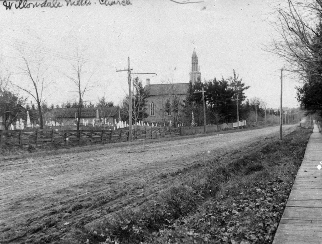 Land donated by Jacob Cummer for a chapel and an adjoining cemetery. In the foreground, looking south on Yonge Street . Photo credit: Toronto Public Library